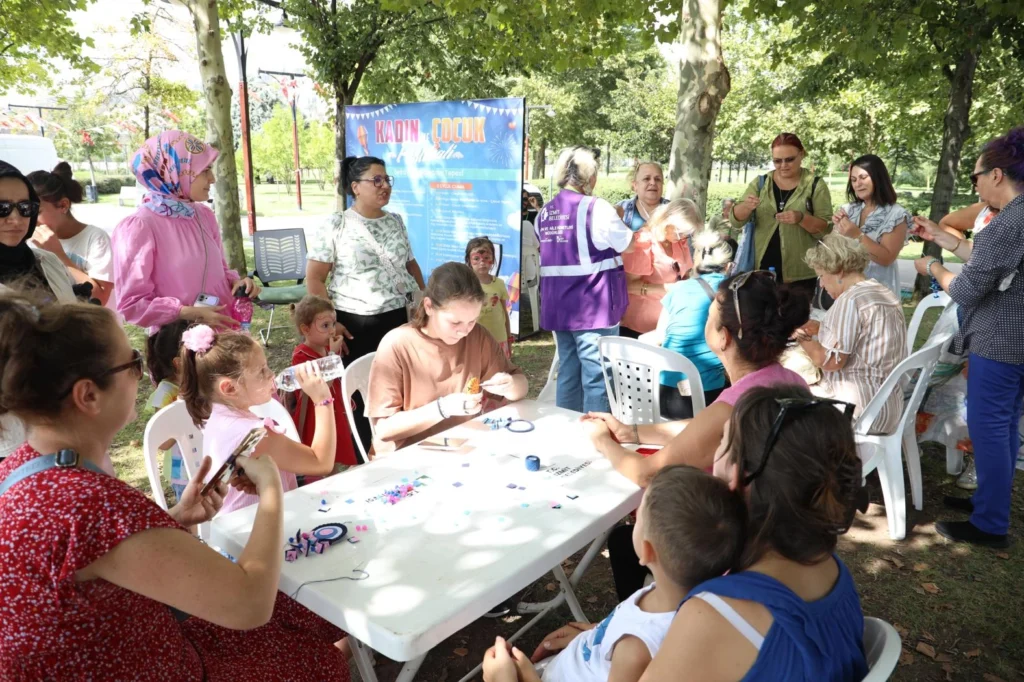İzmit’te ‘Kadın ve Çocuk Festivali’ne yoğun ilgi