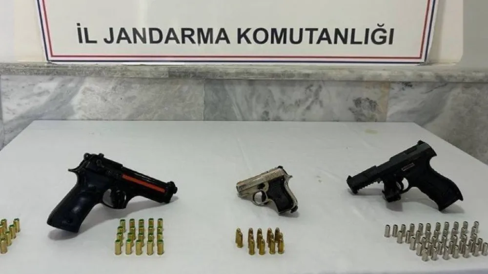 Afyonkarahisar’da Ruhsatsız Silah Operasyonu