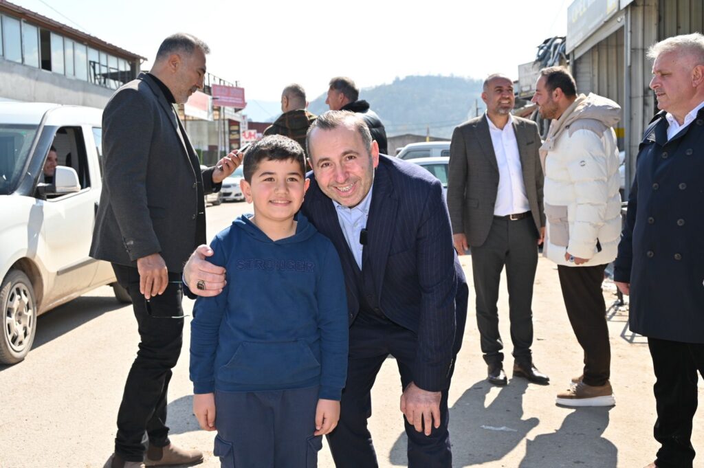 BAŞKAN TUTUK YALOVA ESNAFINI ZİYARET ETTİ
