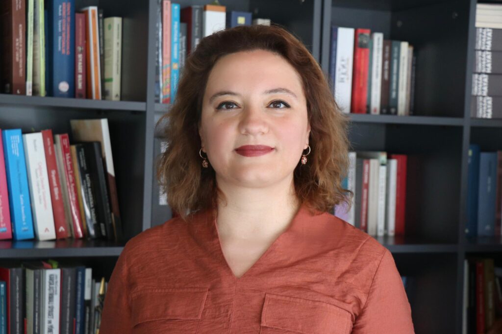 11 il ve 61 ilçe kadın başkanlara emanet… 