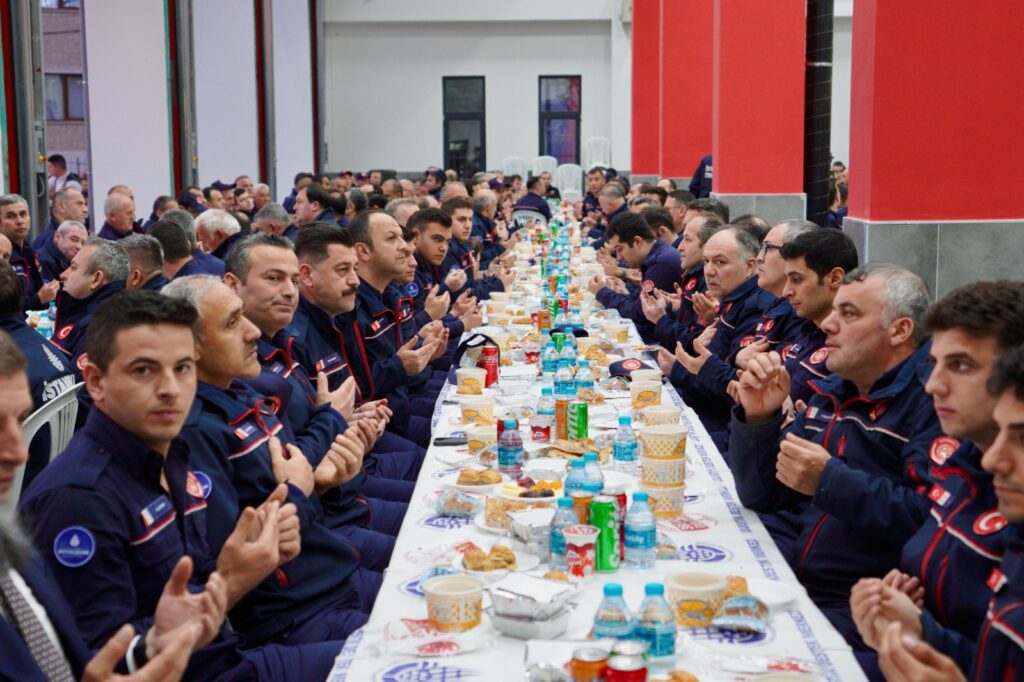 İMAMOĞLU:HALKIMIZ BİZE 5 YIL DAHA HİZMET GÖREVİNİ VERDİ