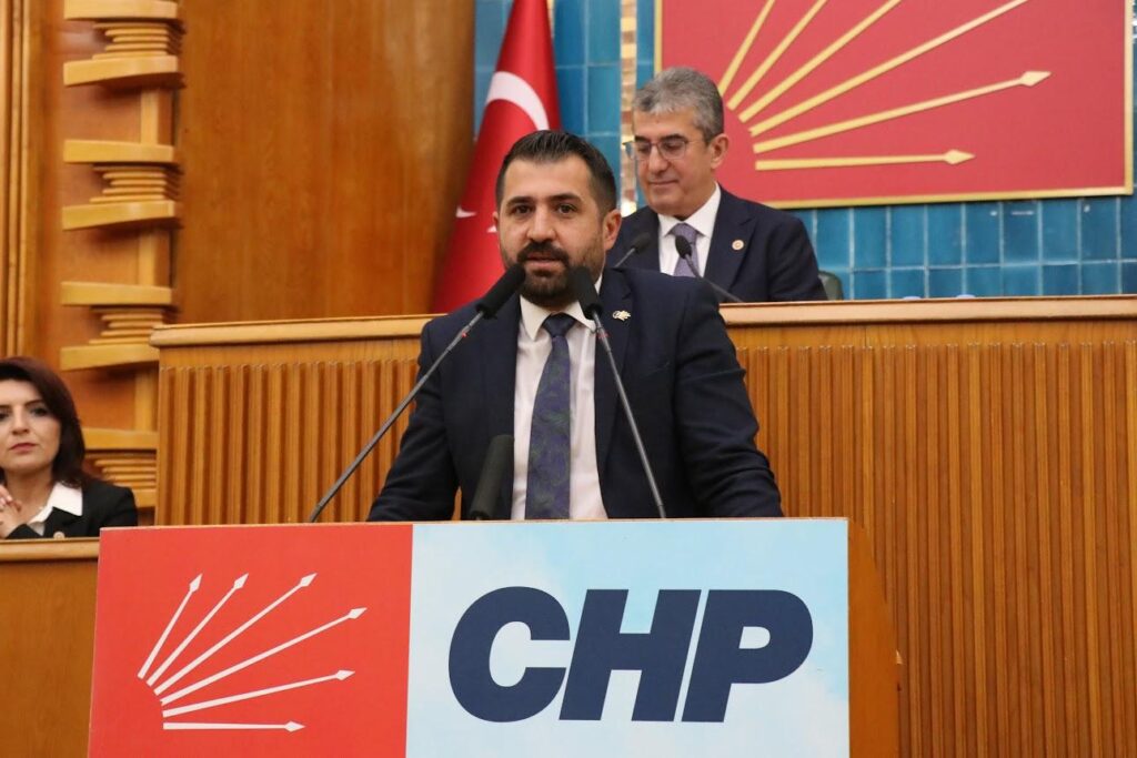 Uludaşdemir’den Süt Fiyatlarına Sert Tepki: “Çiftçi Kazanamıyor, Tüketici Kan Ağlıyor!