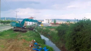 DSİ Ekiplerinin Temizlik Çalışmaları Sürüyor