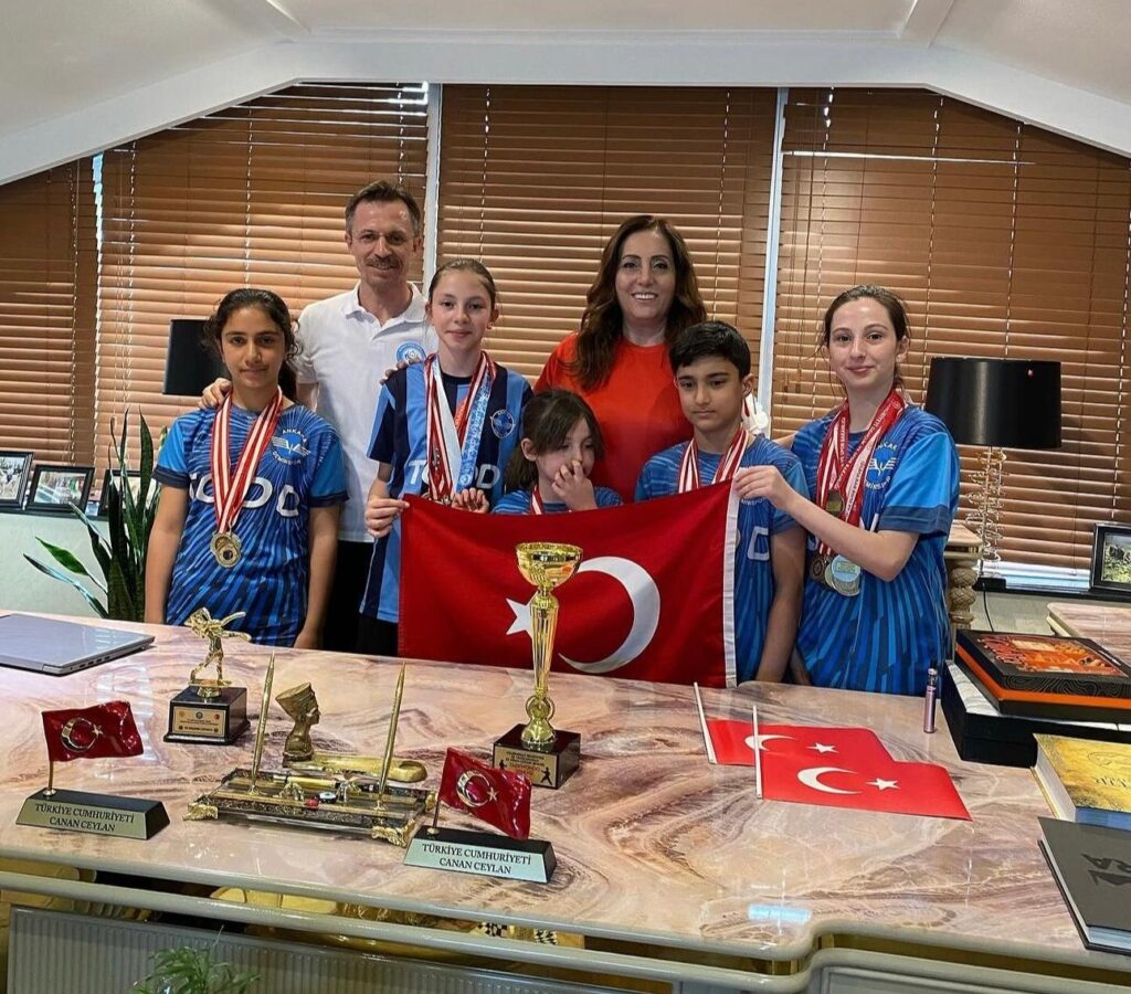 Başkan Canan Ceylan’dan 19 Mayıs Mesajı!