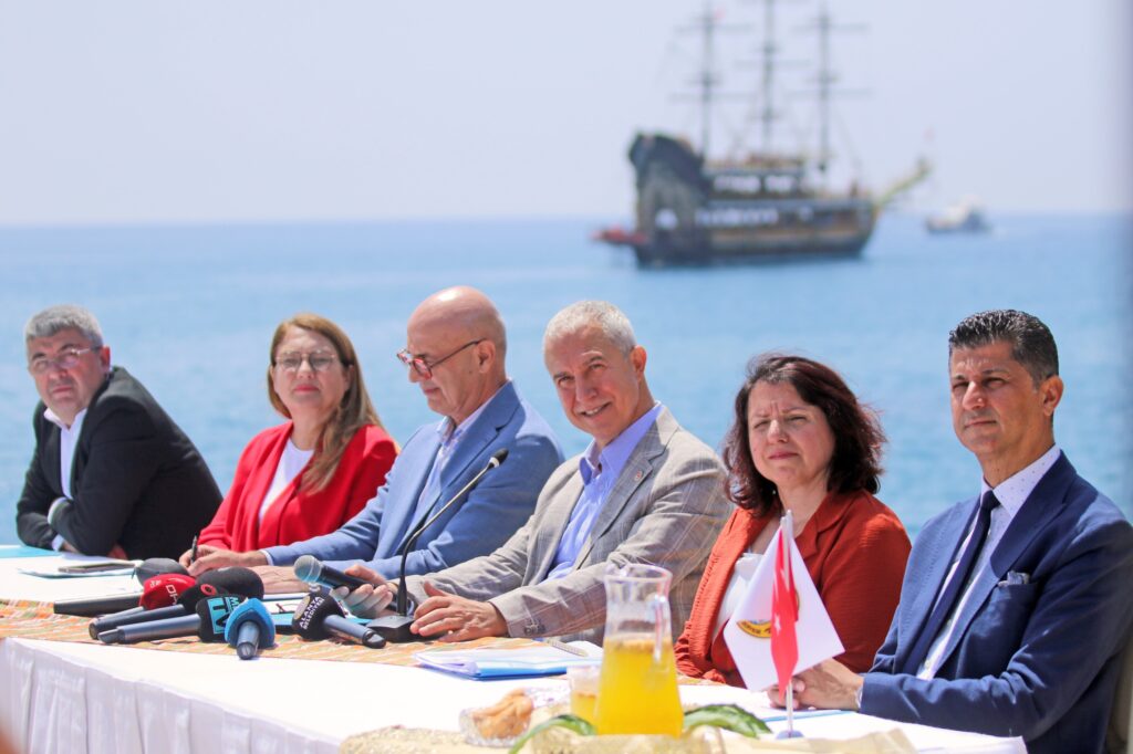 BAŞKAN ÖZÇELİK: ALANYA’YA NEFES VEREN DEĞERLERİ SUNACAĞIZ