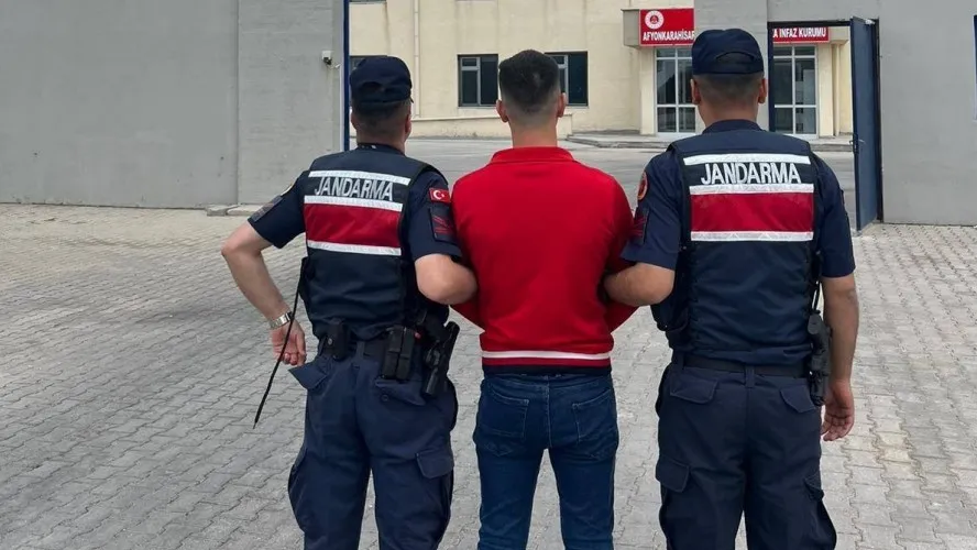 Afyonkarahisar’da Uyuşturucu Ticareti Suçundan Aranan Şahıs Yakalandı
