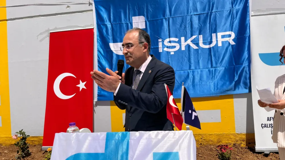 Milletvekili Arslan’dan manidar mesaj; Kavgasız, gürültüsüz ve yalansız