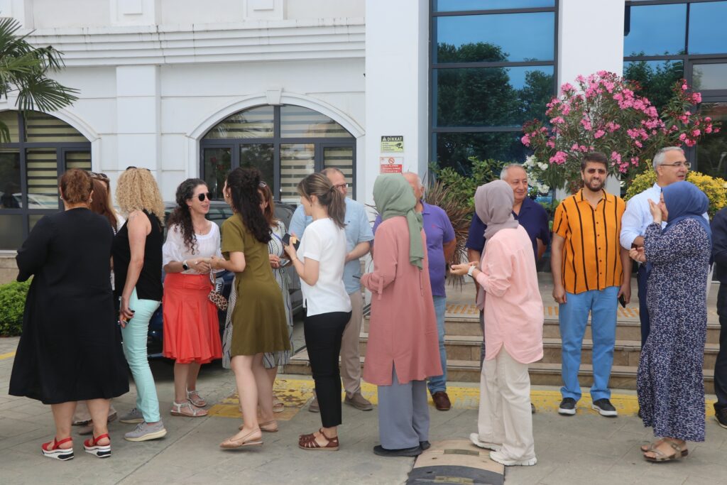 YALOVA TARIM ORMAN MÜDÜRLÜĞÜNDE BAYRAMLAŞMA PROGRAMI YAPILDI