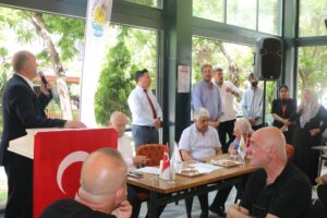 Çınarcık Belediye Başkanı Avni Kurt’un Esnaf Buluşmaları Projesinin ilk Toplantısı