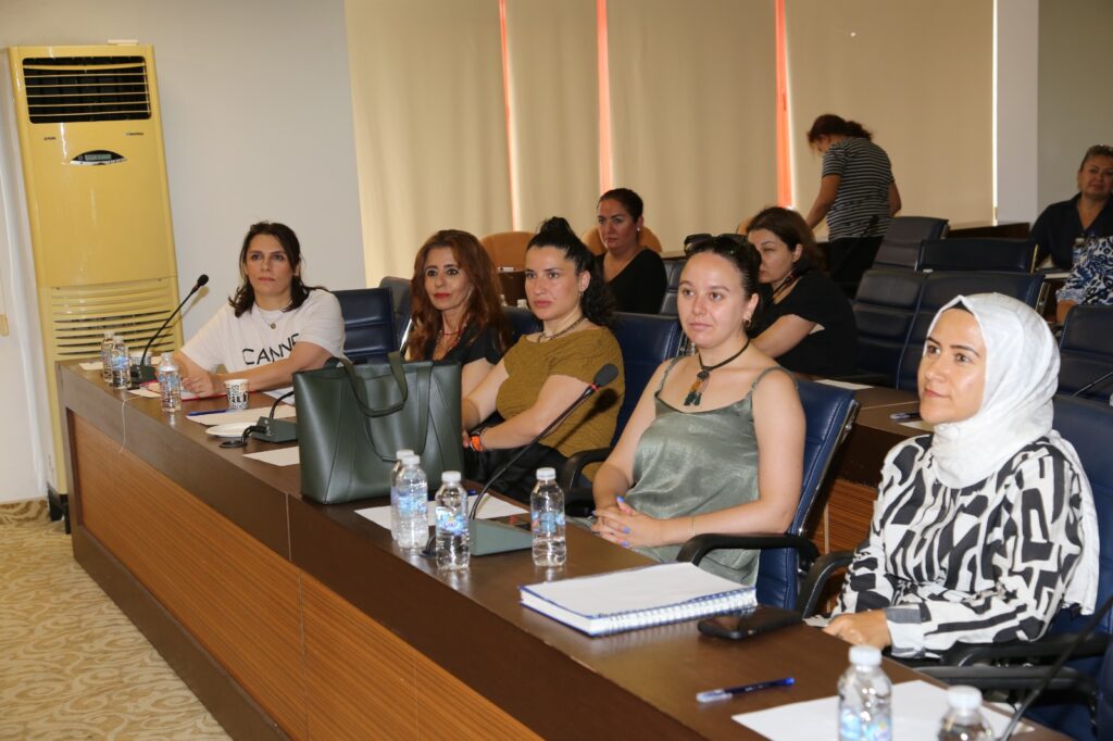 KADIN GİRİŞİMCİLERE DİJİTAL PAZARLAMA ANLATILDI