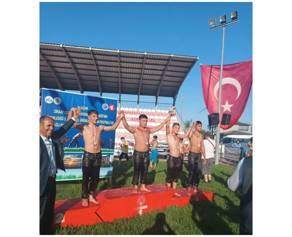 BALIKESİR VE SAMSUN’DA ALTINOVALI GÜREŞÇİLER MADALYA KAZANDI