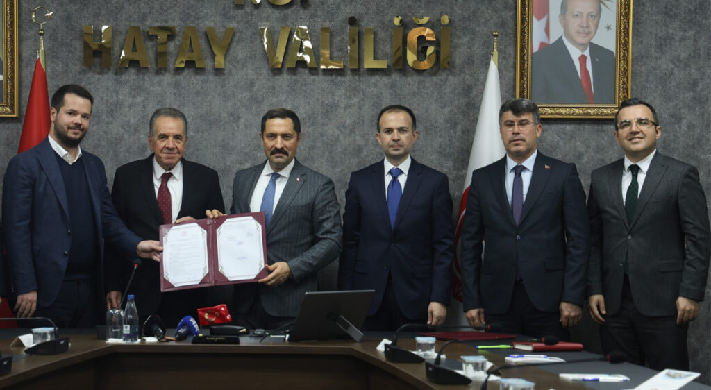 Hatay’a iş insanı Atakaş’tan yeni anadolu lisesi – Birlik Haber Ajansı