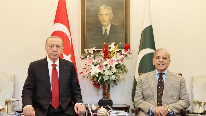 Cumhurbaşkanı Erdoğan, Pakistan Başbakanı Şerif ile görüştü – Birlik Haber Ajansı