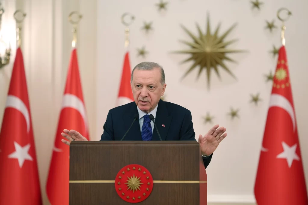 Türk Milletinin Karakteri Hürriyettir