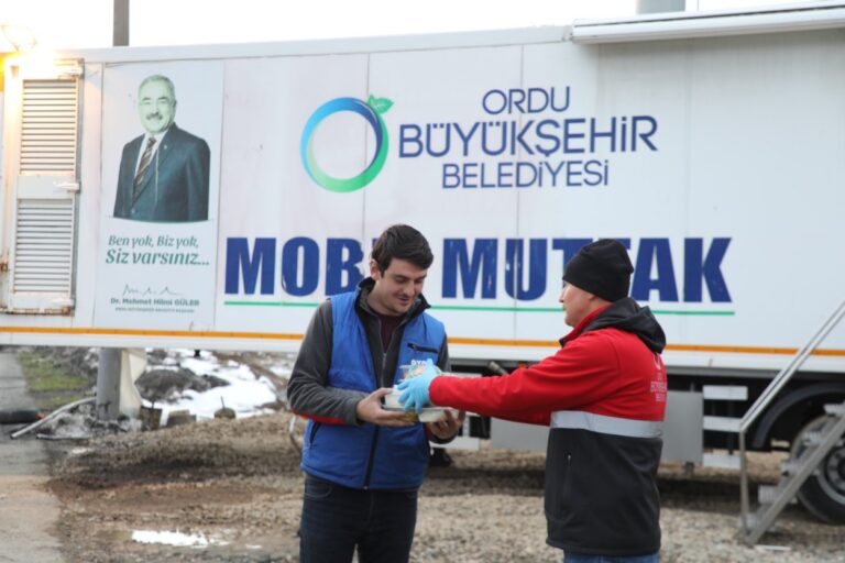 Karadeniz sahil yolunda iftar saati bereketi – Birlik Haber Ajansı