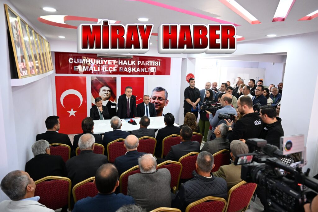 Muhittin Böcek, Elmalı ilçesinin ihtiyaçları hakkında fikir alışverişinde bulundu