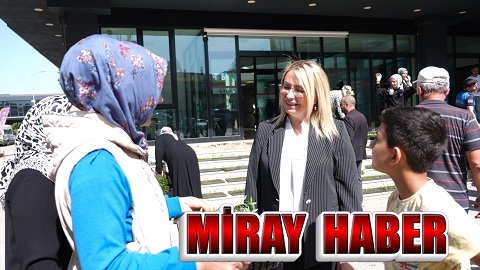 Altınova Belediyesinden Fide Dağıtım Yapıldı