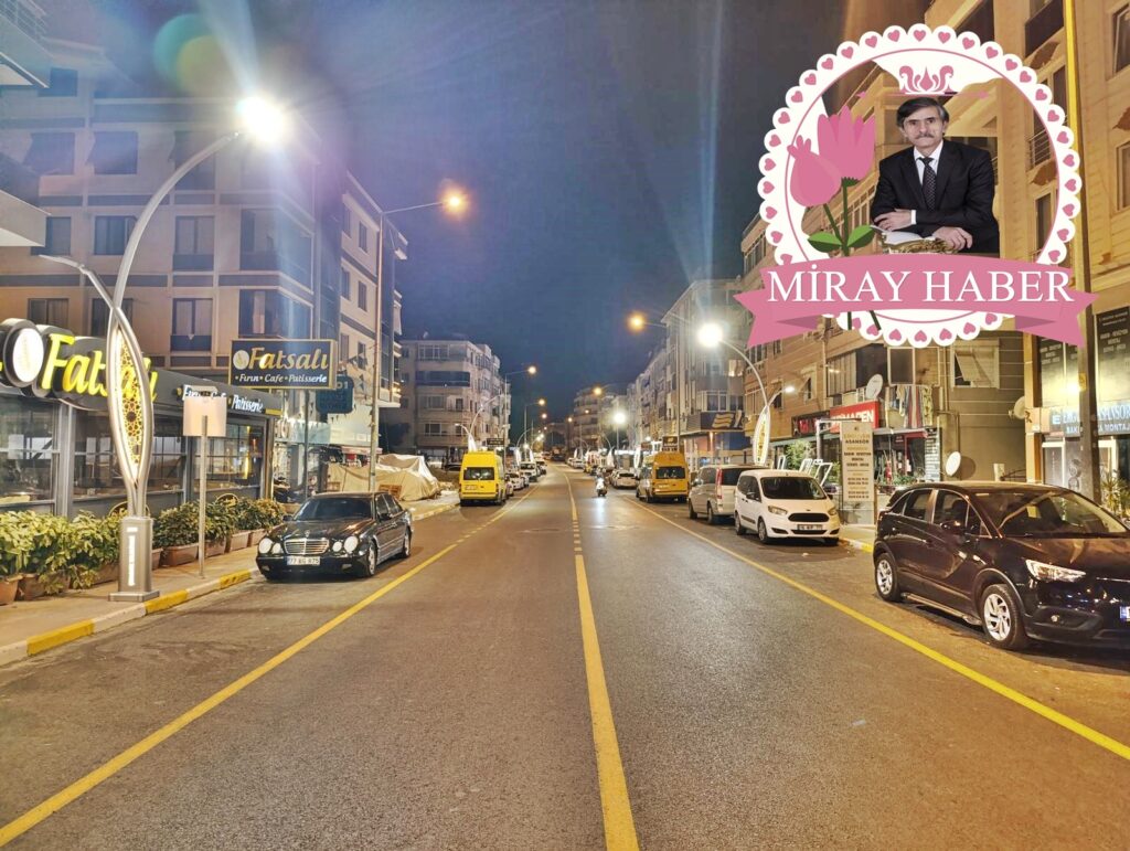 ÇINARCIK CADDE VE SOKAKLAR IŞIL IŞIL PARLIYOR