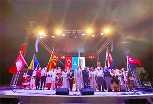 Balkanlılar Halk Dansları Festivali