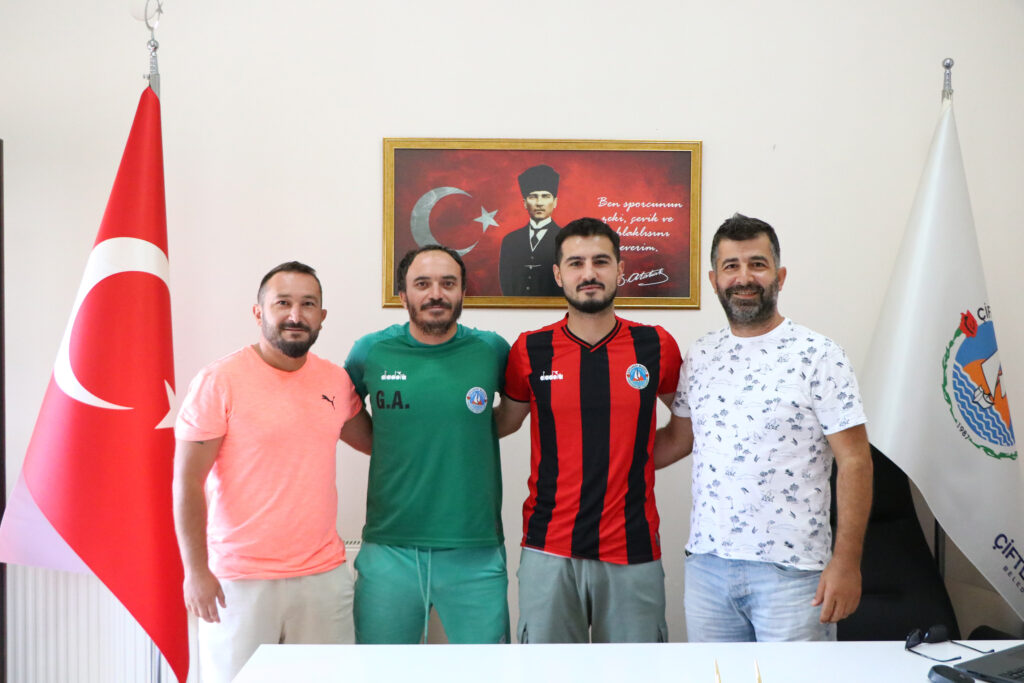 Transfer hamlelerinin başladı Çiftlikköy Belediyespor’a Başarılar