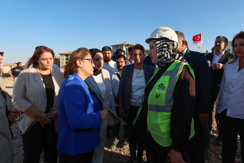 GAZİANTEP BÜYÜKŞEHİR MİLLET BAHÇESİ SOSYAL AKTİVİTE’LER YAŞAM ALANI OLACAK