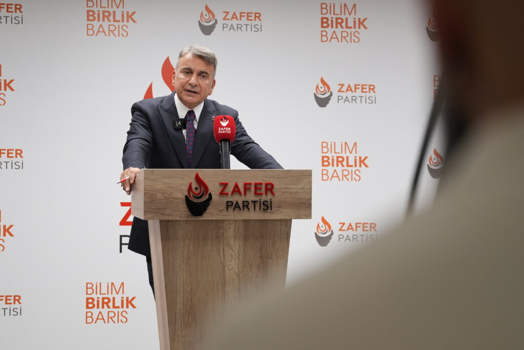 Türk Demokrasisine Yönelik CHP Üzerinden Yapılan Tuzağına Düşmemelidir.