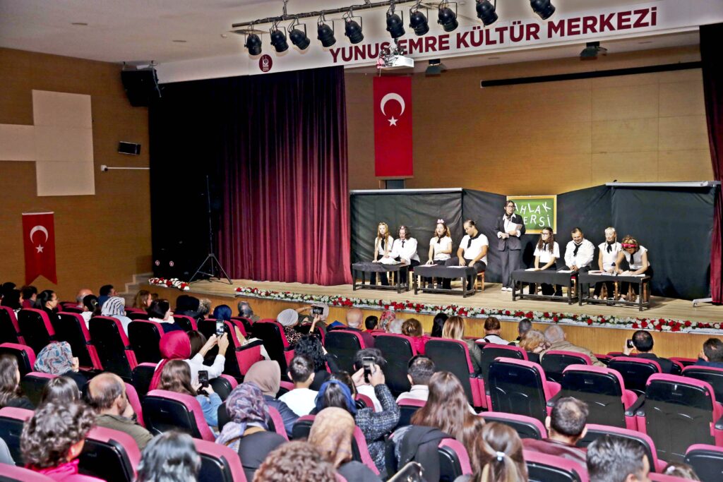 SANATSEVERLERDEN ABB’YE TEŞEKKÜR
