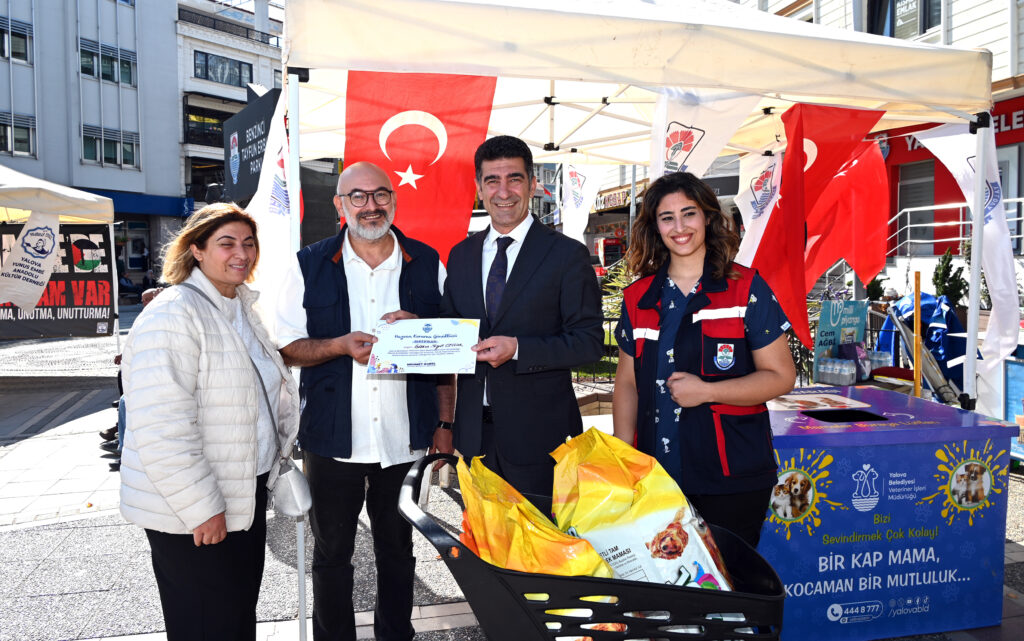 Sokak Hayvanlarımız Bizlerin Emaneti. Onların Yaşamlarına katkı Sunmak Görevimizdir