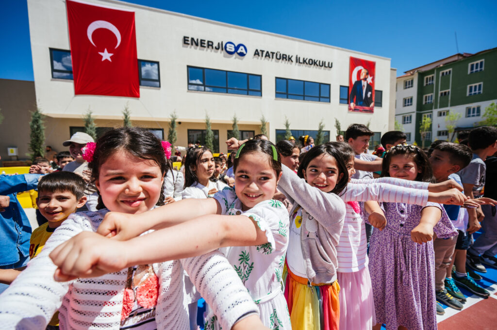 3 Bin Kız Çocuğu İçin 6 Sivil Toplum Kuruluşuna Destek