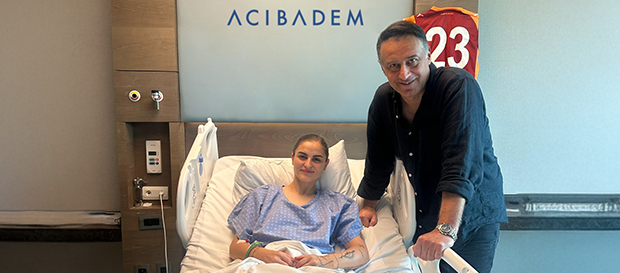 Galatasaray GAİN Kadın Futbol Takımı oyuncusu Ortopedi Ameliyat Geçirdi.