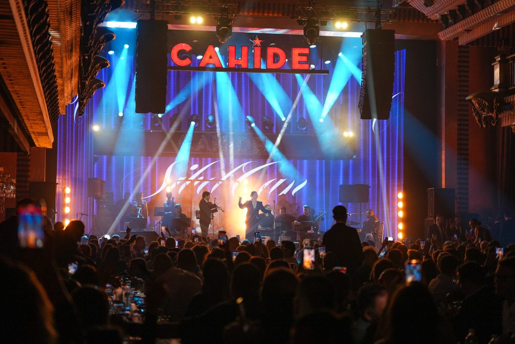 Sibel Can Konseri Müzik Dolu Bir Gece Yaşattı.