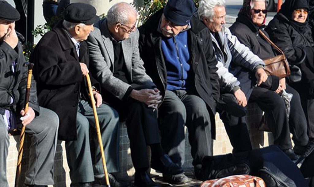 EMEKLİNİN EMEK SINAVI ÇOK AĞIR