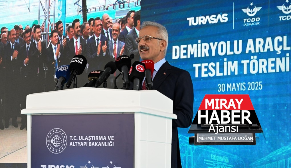 TÜRASAŞ’TAN Yerli Ve Millî İmkânlarla Üretilen Akaryakıt Ve İkmal Vagonlar