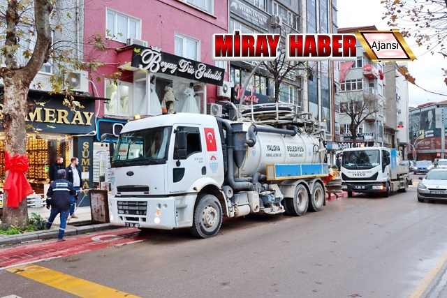 YALOVA BELEDİYESİ GENEL TEMİZLİK VE BAKIM GERÇEKLEŞTİ