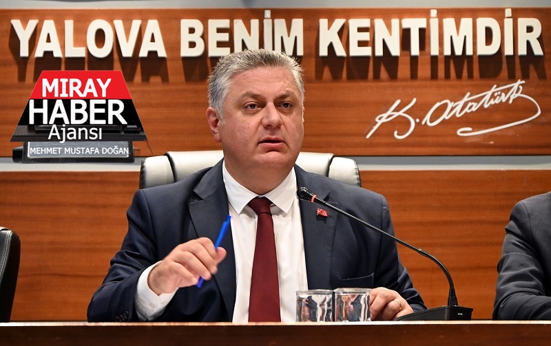 Yalova Belediye Başkanı Mehmet Gürel, 10 Ocak Çalışan Gazeteciler Günü kutladı