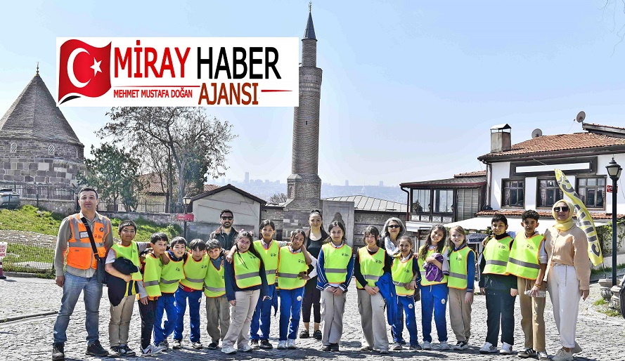 ÇOCUKLAR TARİHİ YAKINDAN GÖRMENİN HEYECANINI YAŞADI