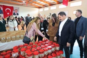 Hatay Valiliği’nin ‘Hayat Hatay’ markalı ürünleri raflara girdi