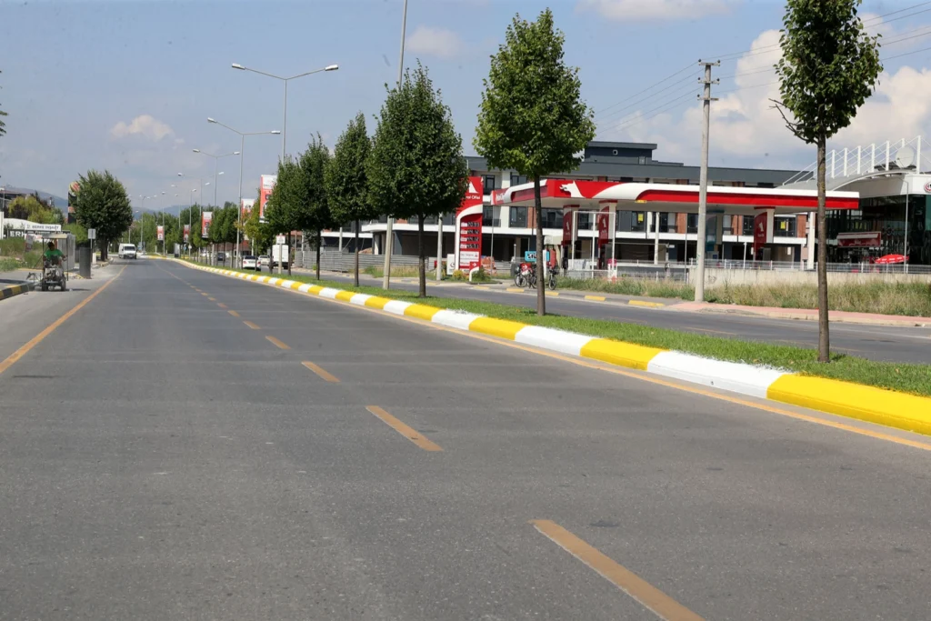 Sakarya’da şehrin merkezindeki iki noktaya renkli dokunuş