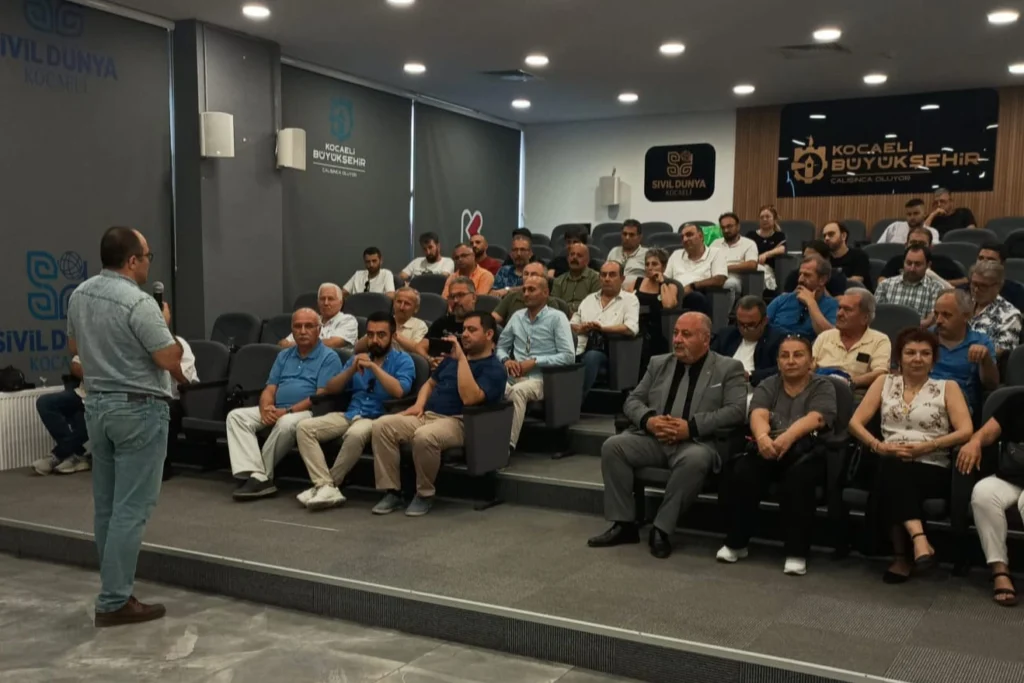 ‘Tanzimat ve Aydınlanma’ Kocaeli’de konuşuldu