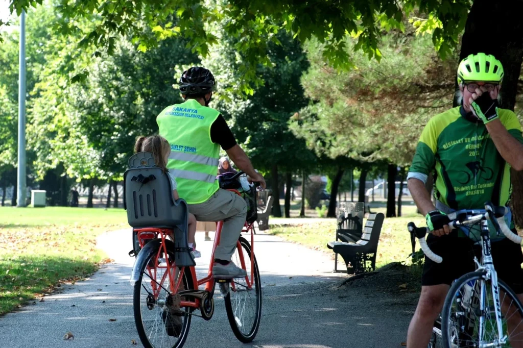 Sakarya’da pedallar dostluğa döndü