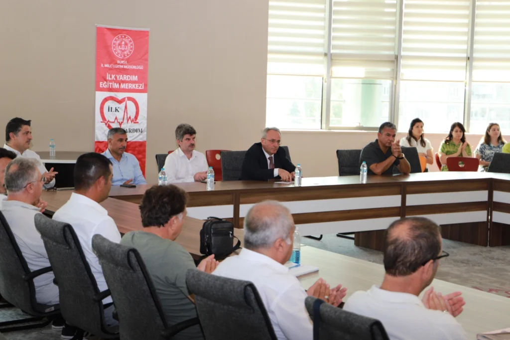 Bursa’da eğitim kurumu yöneticilerine yönelik gelişim semineri