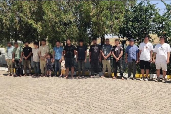 Edirne’de ki ayrı operasyonda 30 düzensiz göçmen yakalandı