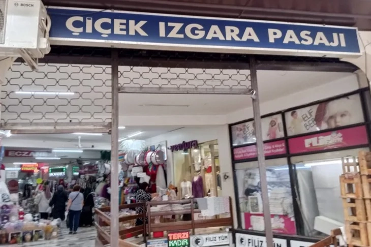 Bursa’nın Çiçek Pasajı evlenecekler çiftlerin uğrak noktası oluyor
