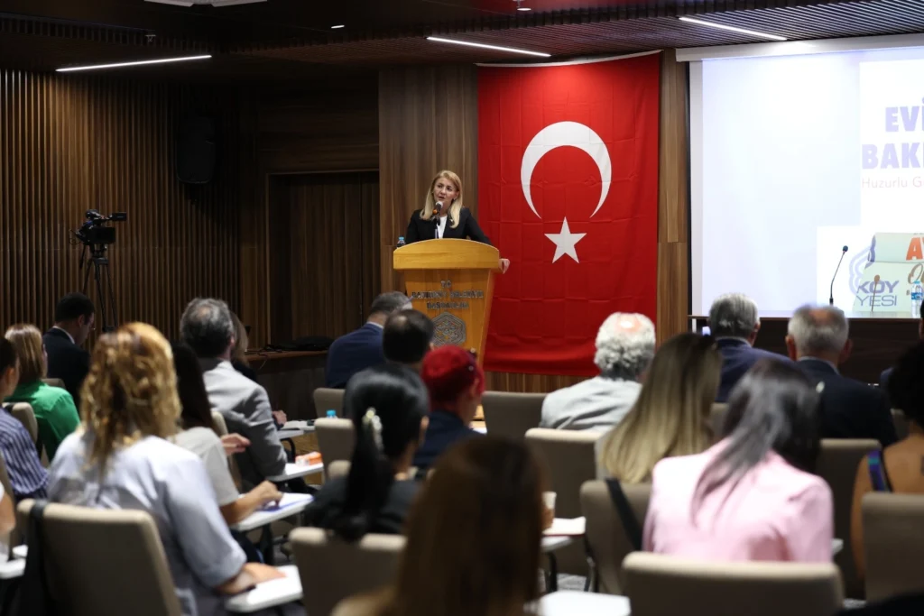 İstanbul Bakırköy’de Başkan Ovalıoğlu muhtarlarla buluştu