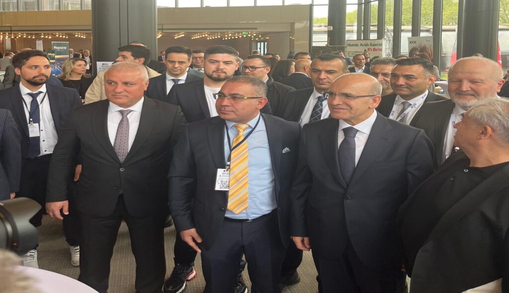 ERDEM’DEN BAKAN ŞİMŞEK’E ALANYA BRİFİNGİ