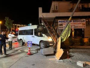 ALTINOVA DA KAZA ESNAFIN DÜKKANI DÜKKANINA GİRİDİ