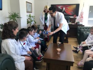 Fedakar Doktorlar14 Mart Tıp Bayramı’nı Kutlu Olsun