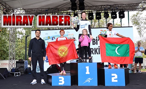 ANTALYA DA DERECEYE GİREN SPORCULARA ÖDÜLLERİ VERİLDİ
