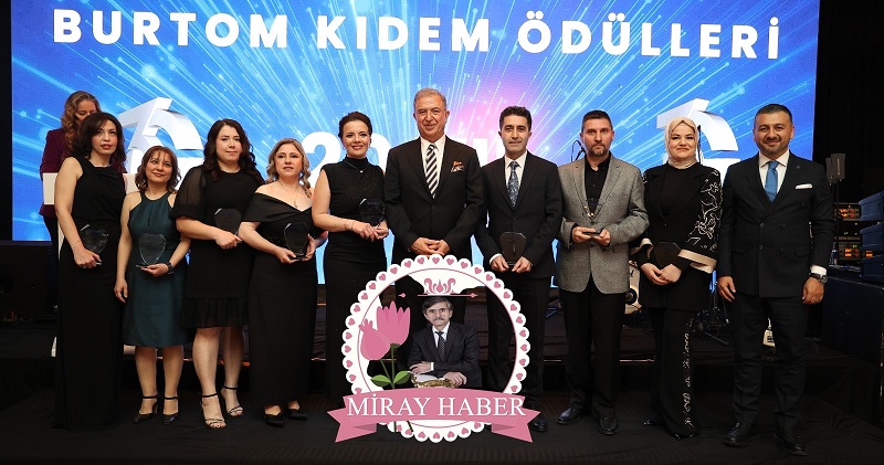 SAĞLIKTA SEKTÖRÜMÜZDE LİDERLİĞİ SÜRDÜRÜYORUZ