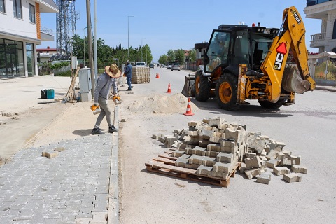 yalova da parke tretuvar çalışması başlattı Çalışmalara